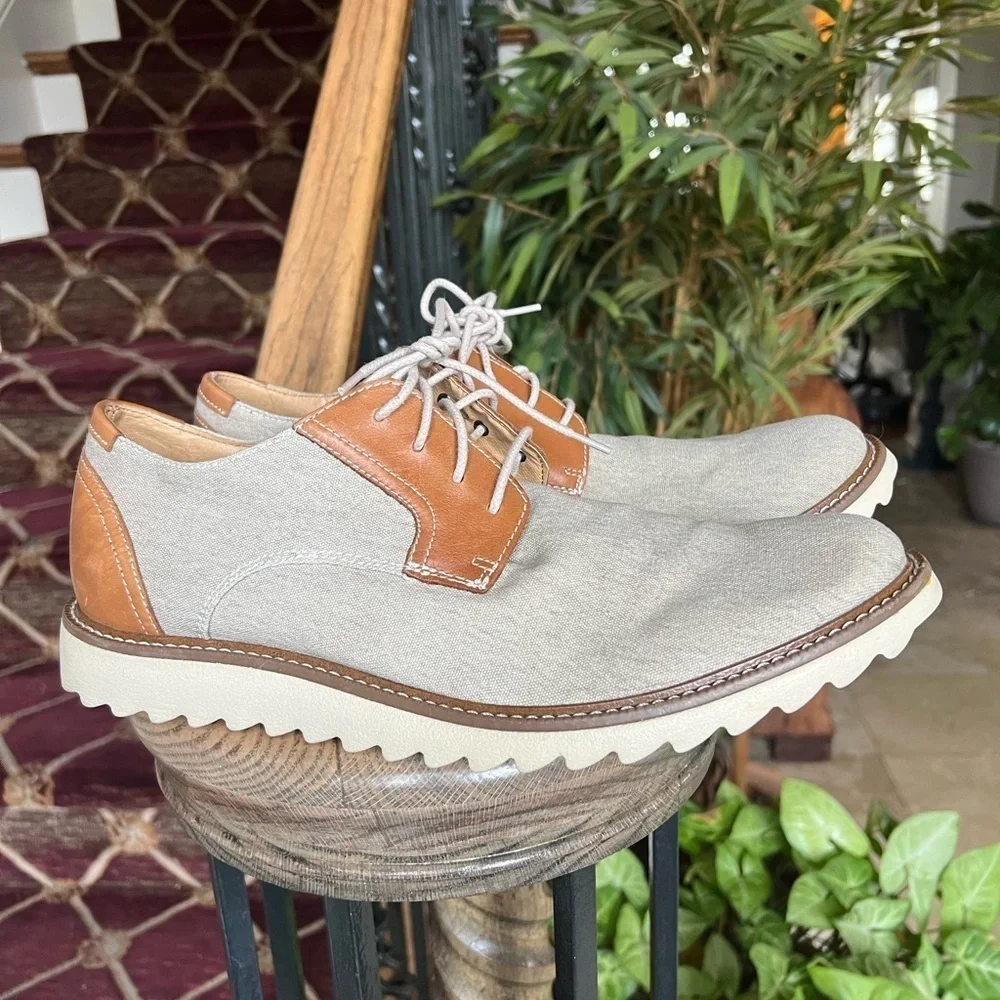 Dockers men’s fabric and leather lace up slip on size 11 1/2 excellent condition